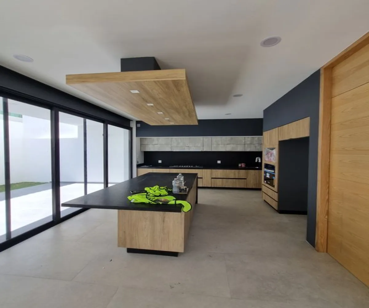 Casa En Venta,Jardín Real,Jardin de los cerezos 149, Zapopan, Jalisco 45136, 4 Habitaciones,5 Baños,Jardin de los cerezos,3,pqsmGrJ