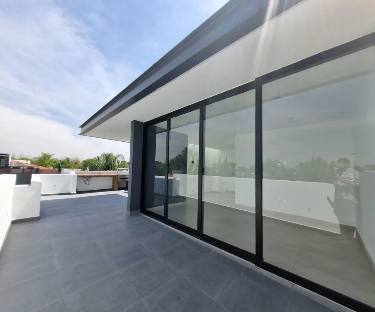 Casa En Venta,Jardín Real,Jardin de los cerezos 149, Zapopan, Jalisco 45136, 4 Habitaciones,5 Baños,Jardin de los cerezos,3,pqsmGrJ