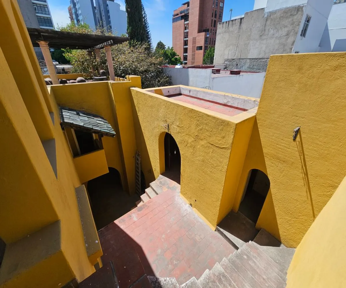 Casa En Venta,Lafayette,Avenida de la Paz 2316, Guadalajara, Jalisco 44160, 6 Habitaciones,1 Baño,Avenida de la Paz,1,ptms3Kg