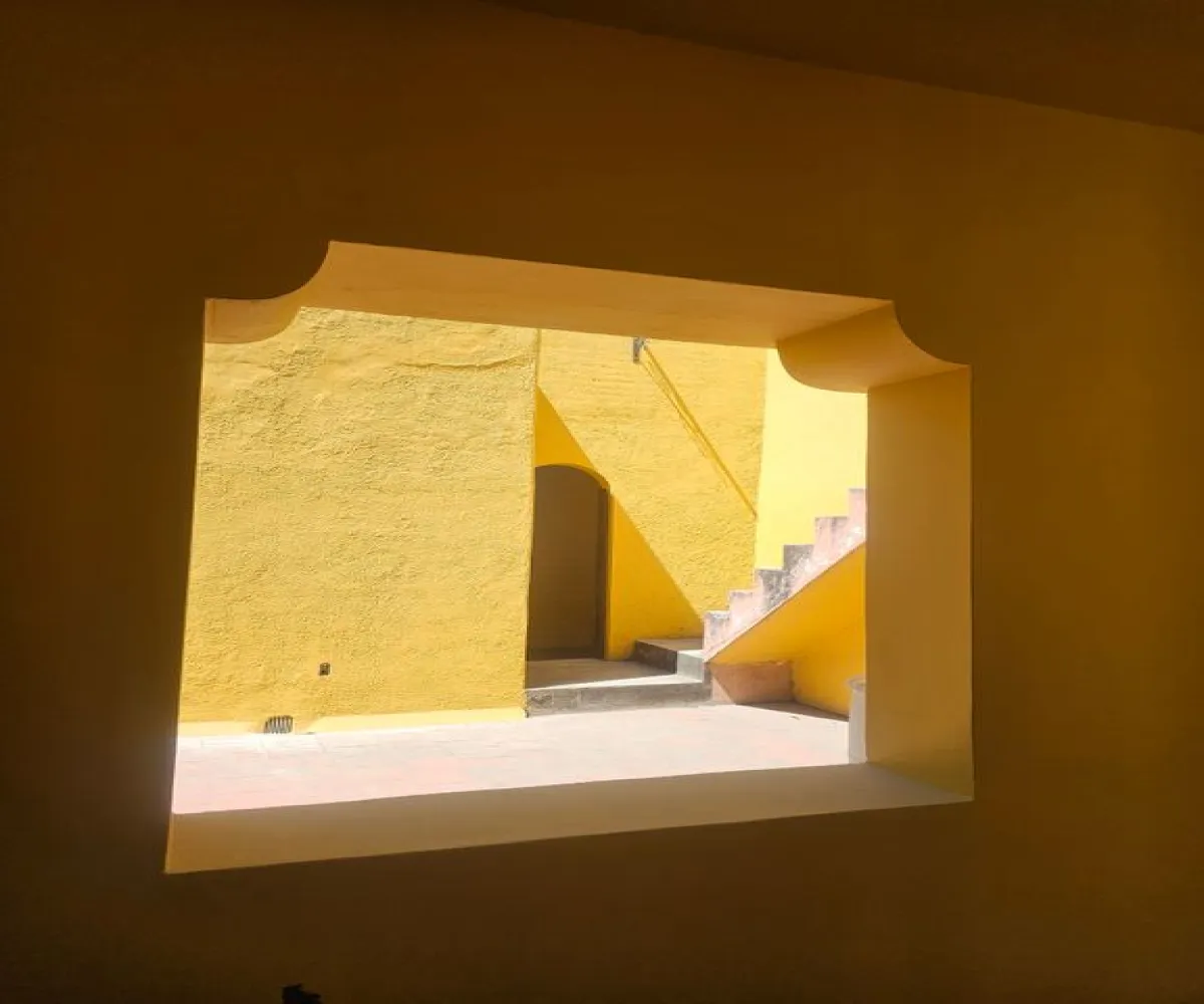 Casa En Venta,Lafayette,Avenida de la Paz 2316, Guadalajara, Jalisco 44160, 6 Habitaciones,1 Baño,Avenida de la Paz,1,ptms3Kg