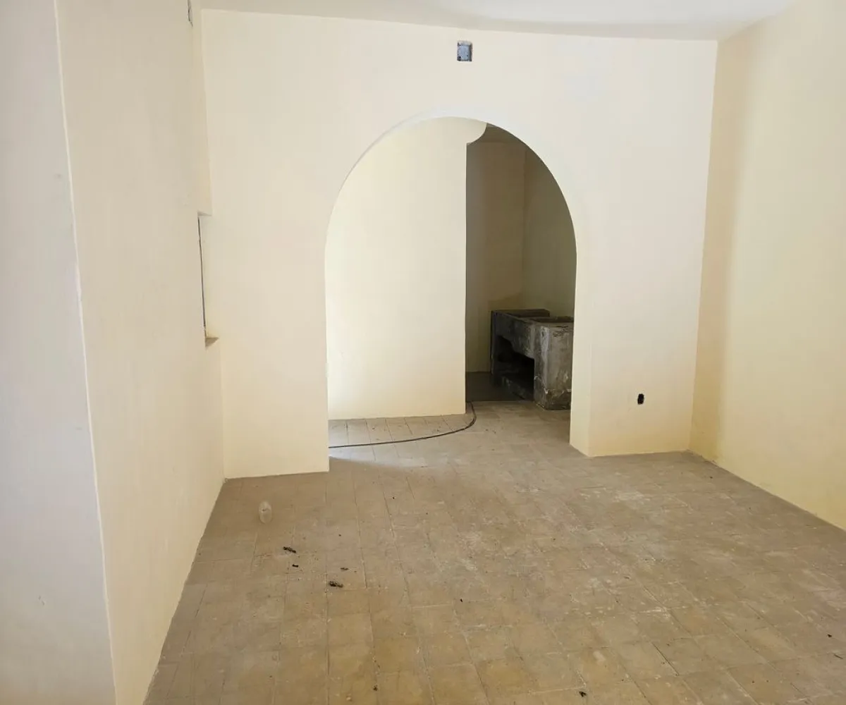 Casa En Venta,Lafayette,Avenida de la Paz 2316, Guadalajara, Jalisco 44160, 6 Habitaciones,1 Baño,Avenida de la Paz,1,ptms3Kg