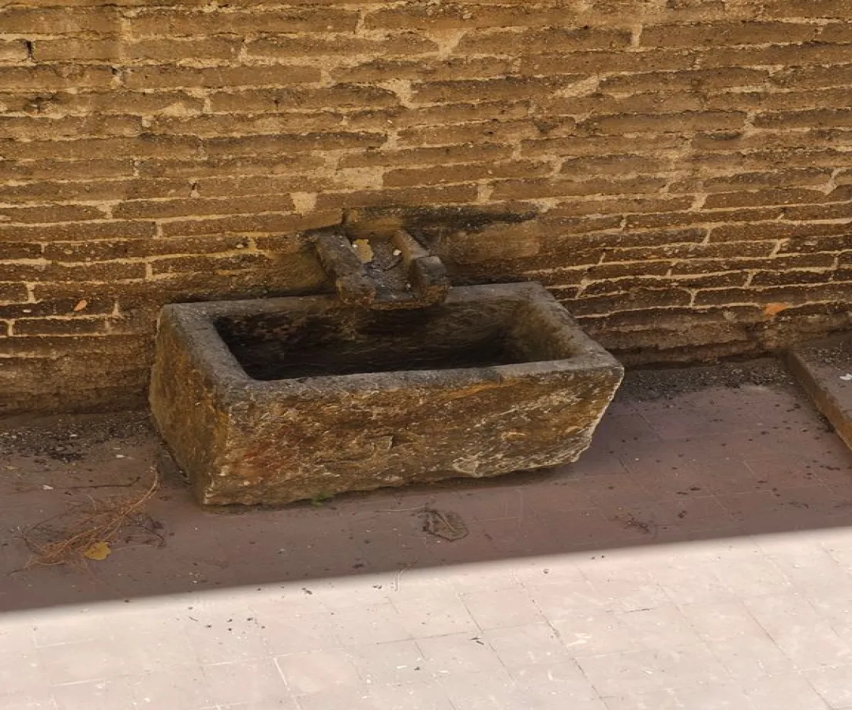 Casa En Venta,Lafayette,Avenida de la Paz 2316, Guadalajara, Jalisco 44160, 6 Habitaciones,1 Baño,Avenida de la Paz,1,ptms3Kg