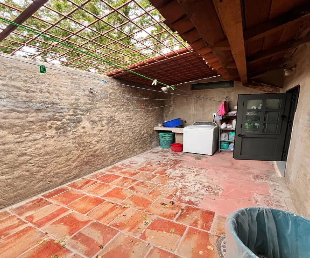 Casa En Venta,Huentitán El Alto,María Félix Escalante 4568, Guadalajara, Jalisco 44390, 2 Habitaciones,2 Baños,María Félix Escalante,1,pqmhUdu