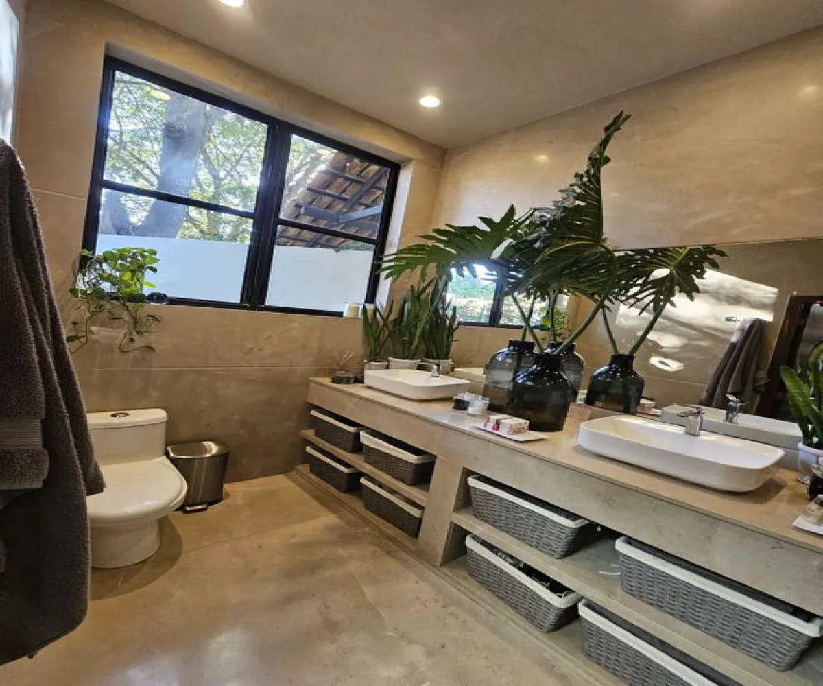 Casa En Venta,El Capullo,José Clemente Orozco 130, Zapopan, Jalisco 45150, 3 Habitaciones,3 Baños,José Clemente Orozco,1,pTnlE9U