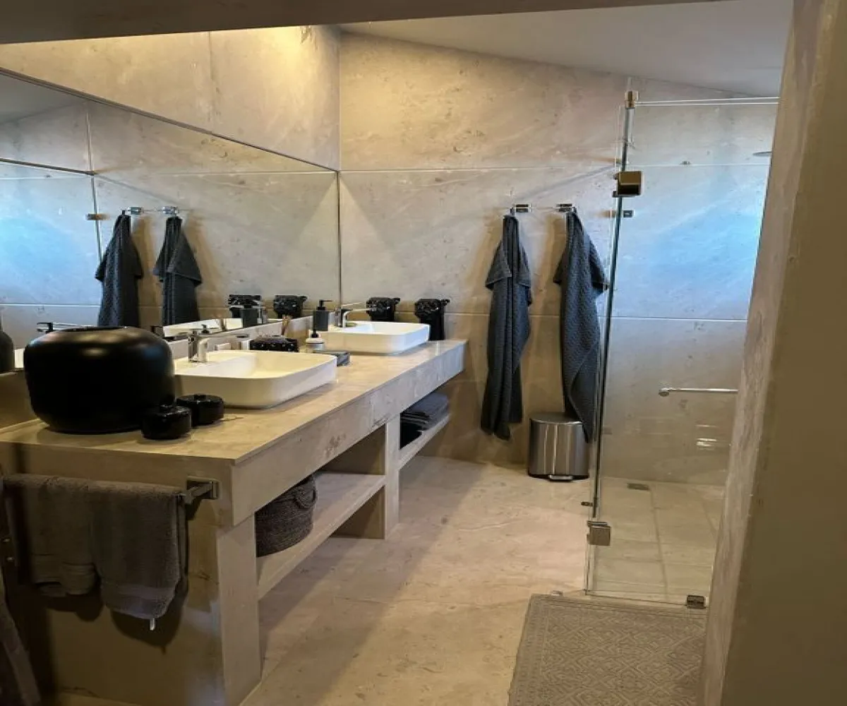 Casa En Venta,El Capullo,José Clemente Orozco 130, Zapopan, Jalisco 45150, 3 Habitaciones,3 Baños,José Clemente Orozco,1,pTnlE9U