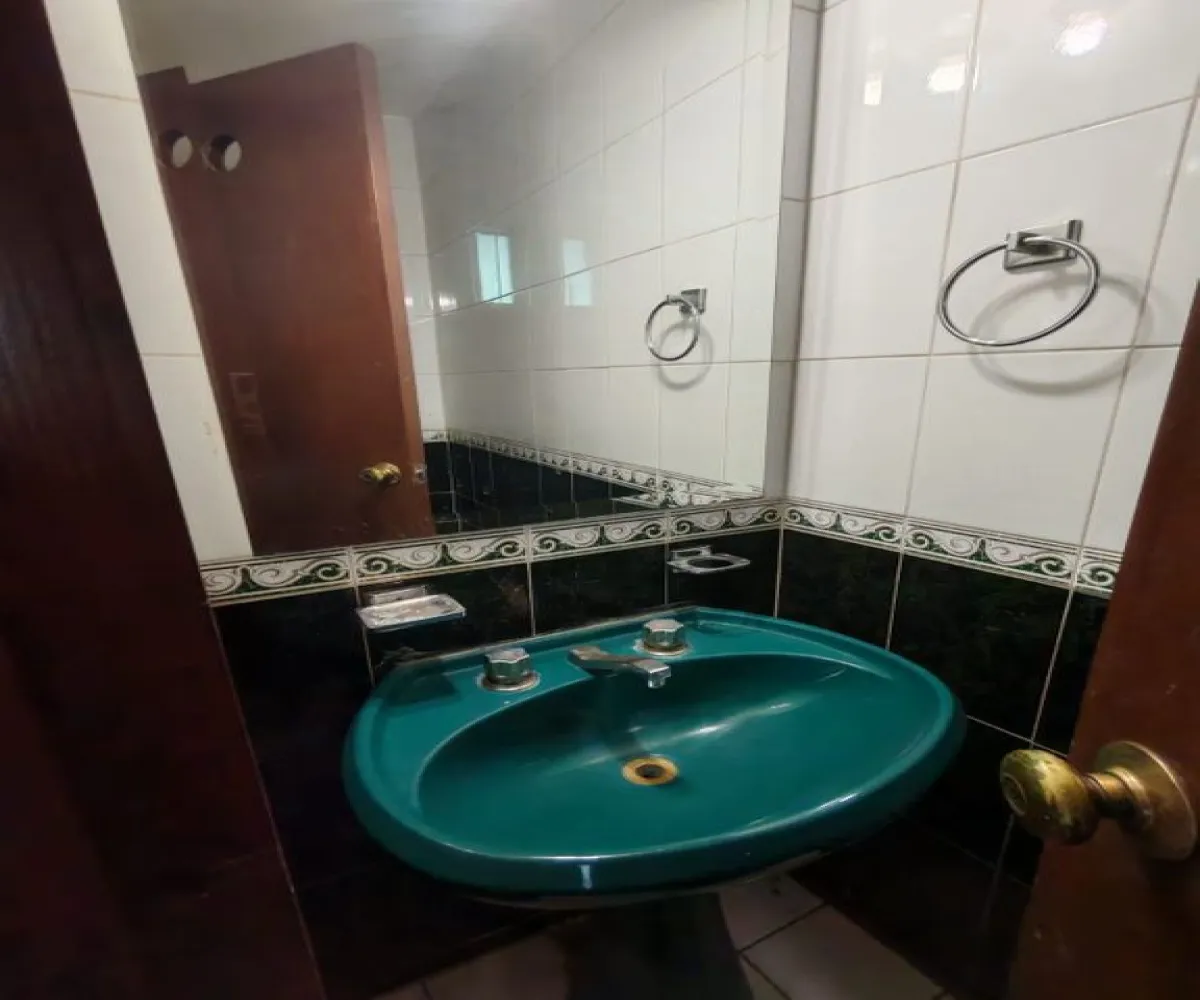 Casa En Venta,Victoria,Acerina 2628, Zapopan, Jalisco 45089, 4 Habitaciones,2 Baños,Acerina,2,pAlDXzT