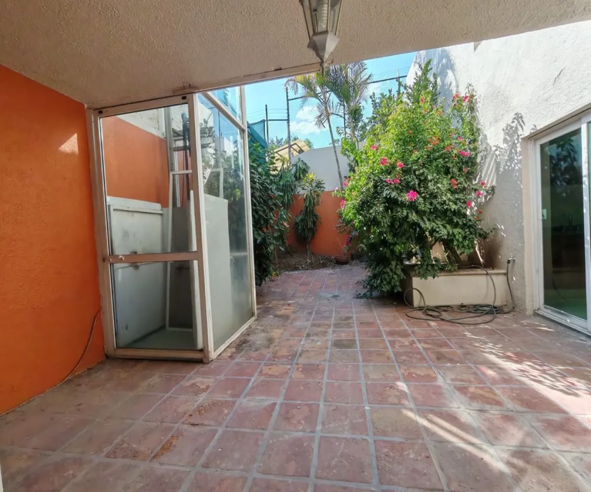 Casa En Venta,Victoria,Acerina 2628, Zapopan, Jalisco 45089, 4 Habitaciones,2 Baños,Acerina,2,pAlDXzT