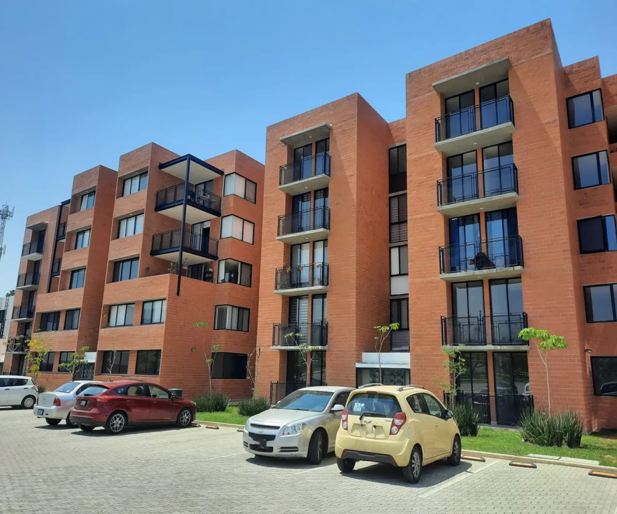 Departamento En Venta,Lomas del Paraíso ÌII,Calle Volcán San Francisco 175 138, Guadalajara, Jalisco 44250, 4 Habitaciones,3 Baños,Calle Volcán San Francisco,1,p2md0FR