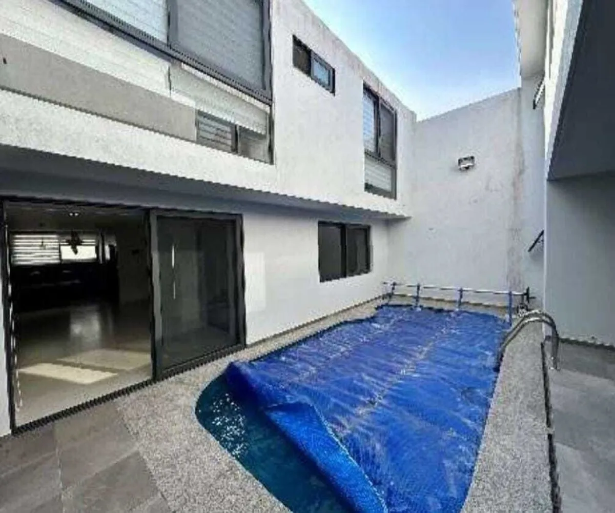 Casa En Venta,Bugambilias,De Los Belenes 2489, Zapopan, Jalisco 45237, 4 Habitaciones,3 Baños,De Los Belenes,1,pfA7X0X