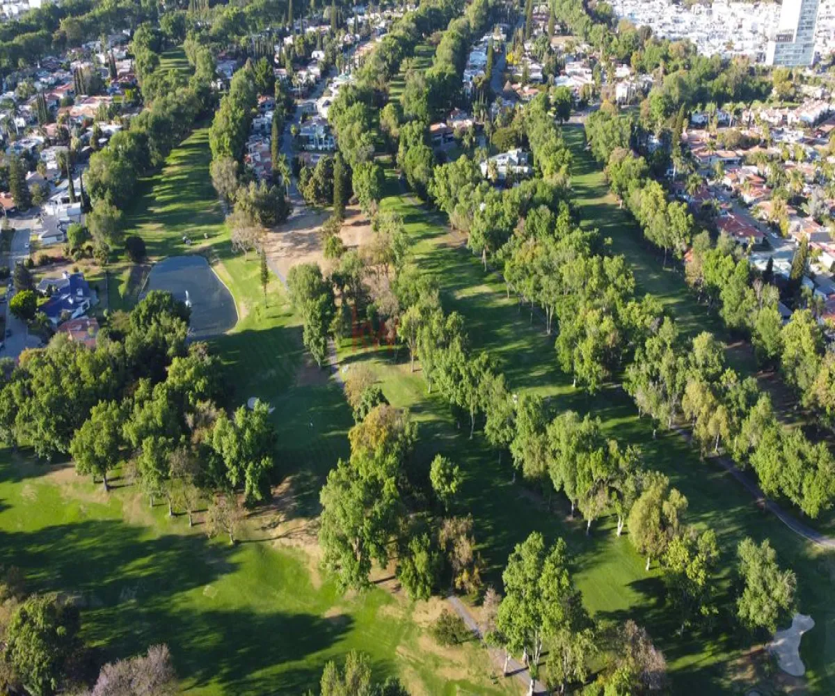 Casa En Venta,Campo de Golf Santa Anita Condominio,Guadalajara-Morelia Km 6.5, Campo de Golf Santa Anita Condom S/N 511, Tlajomulco de Zúñiga, Jalisco 45645, 4 Habitaciones,3 Baños,Guadalajara-Morelia Km 6.5, Campo de Golf Santa Anita Condom,1,pqNGz8u