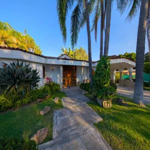 Casa En Venta,Campo de Golf Santa Anita Condominio,Guadalajara-Morelia Km 6.5, Campo de Golf Santa Anita Condom S/N 511, Tlajomulco de Zúñiga, Jalisco 45645, 4 Habitaciones,3 Baños,Guadalajara-Morelia Km 6.5, Campo de Golf Santa Anita Condom,1,pqNGz8u