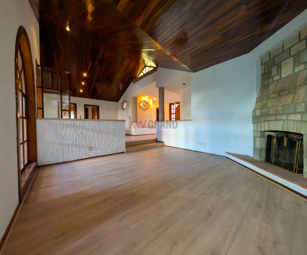 Casa En Venta,Campo de Golf Santa Anita Condominio,Guadalajara-Morelia Km 6.5, Campo de Golf Santa Anita Condom S/N 511, Tlajomulco de Zúñiga, Jalisco 45645, 4 Habitaciones,3 Baños,Guadalajara-Morelia Km 6.5, Campo de Golf Santa Anita Condom,1,pqNGz8u