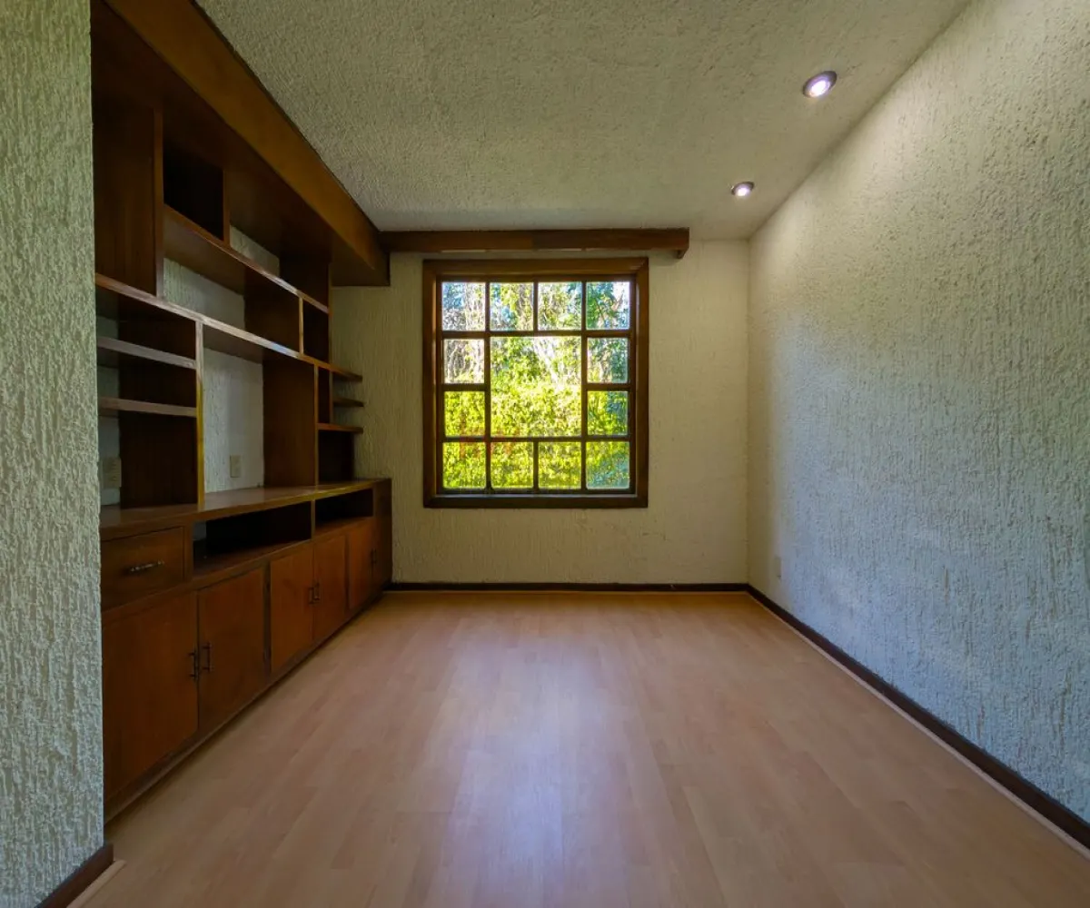 Casa En Venta,Campo de Golf Santa Anita Condominio,Guadalajara-Morelia Km 6.5, Campo de Golf Santa Anita Condom S/N 511, Tlajomulco de Zúñiga, Jalisco 45645, 4 Habitaciones,3 Baños,Guadalajara-Morelia Km 6.5, Campo de Golf Santa Anita Condom,1,pqNGz8u