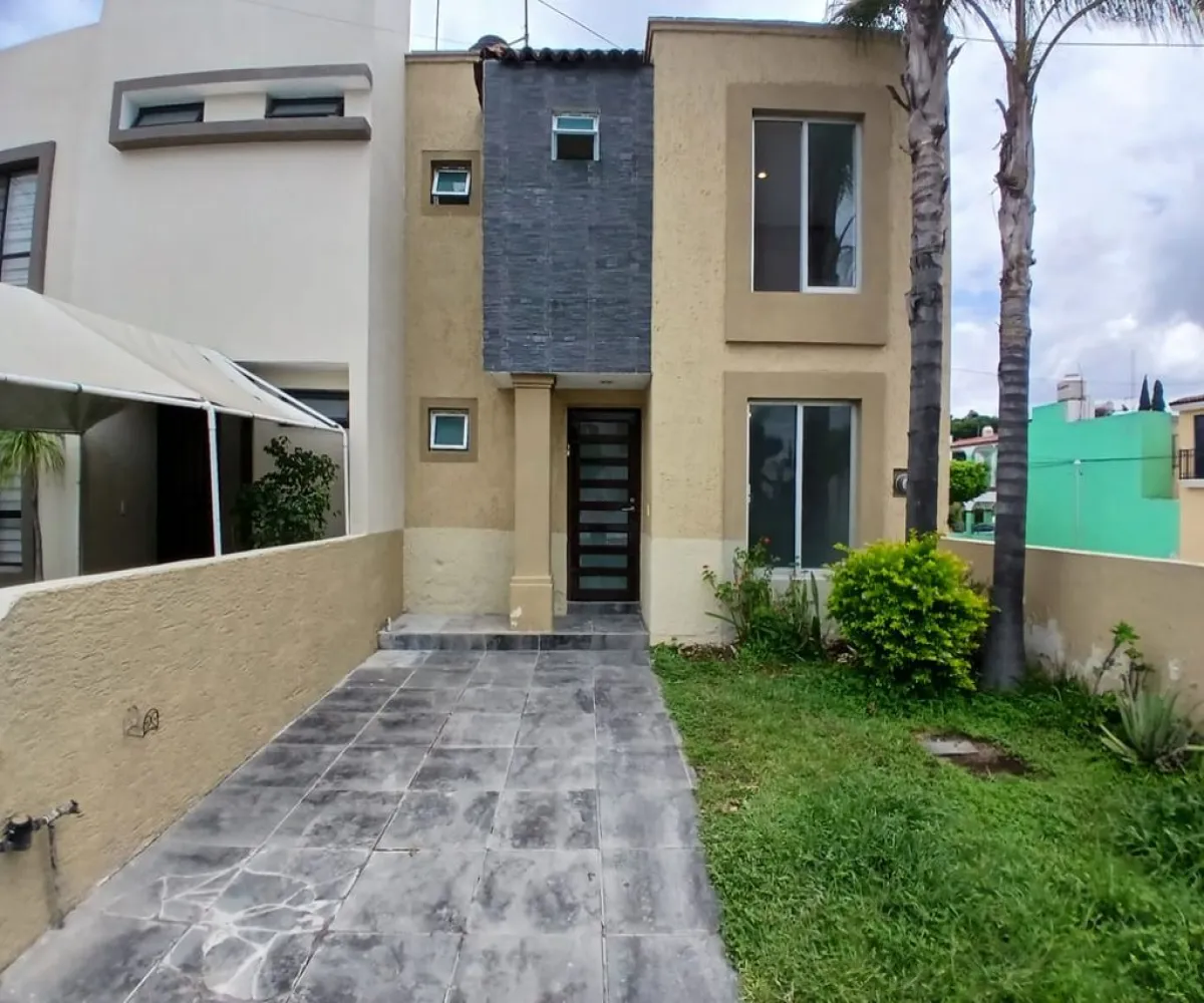 Casa En Venta,Villas de Zapopan,Rinconada de Los Fresnos Norte 138, Zapopan, Jalisco 45133, 3 Habitaciones,3 Baños,Rinconada de Los Fresnos Norte,2,plktdFn