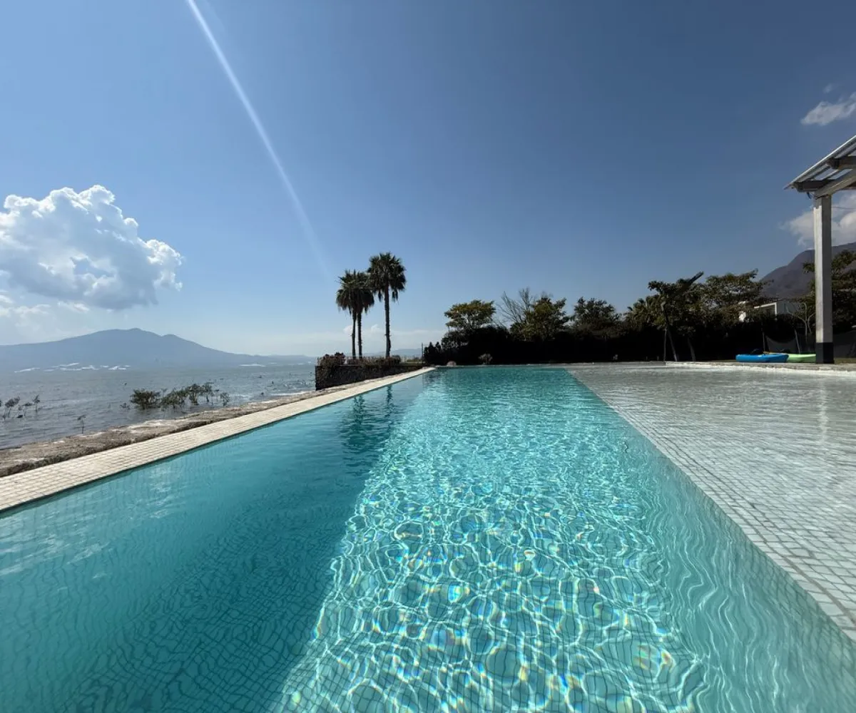 Departamento En Venta,Olas Altas, Ajijic,Calle El Bajío 5 103, Chapala, Jalisco 45925, 2 Habitaciones,2 Baños,Calle El Bajío,1,pavJPCs