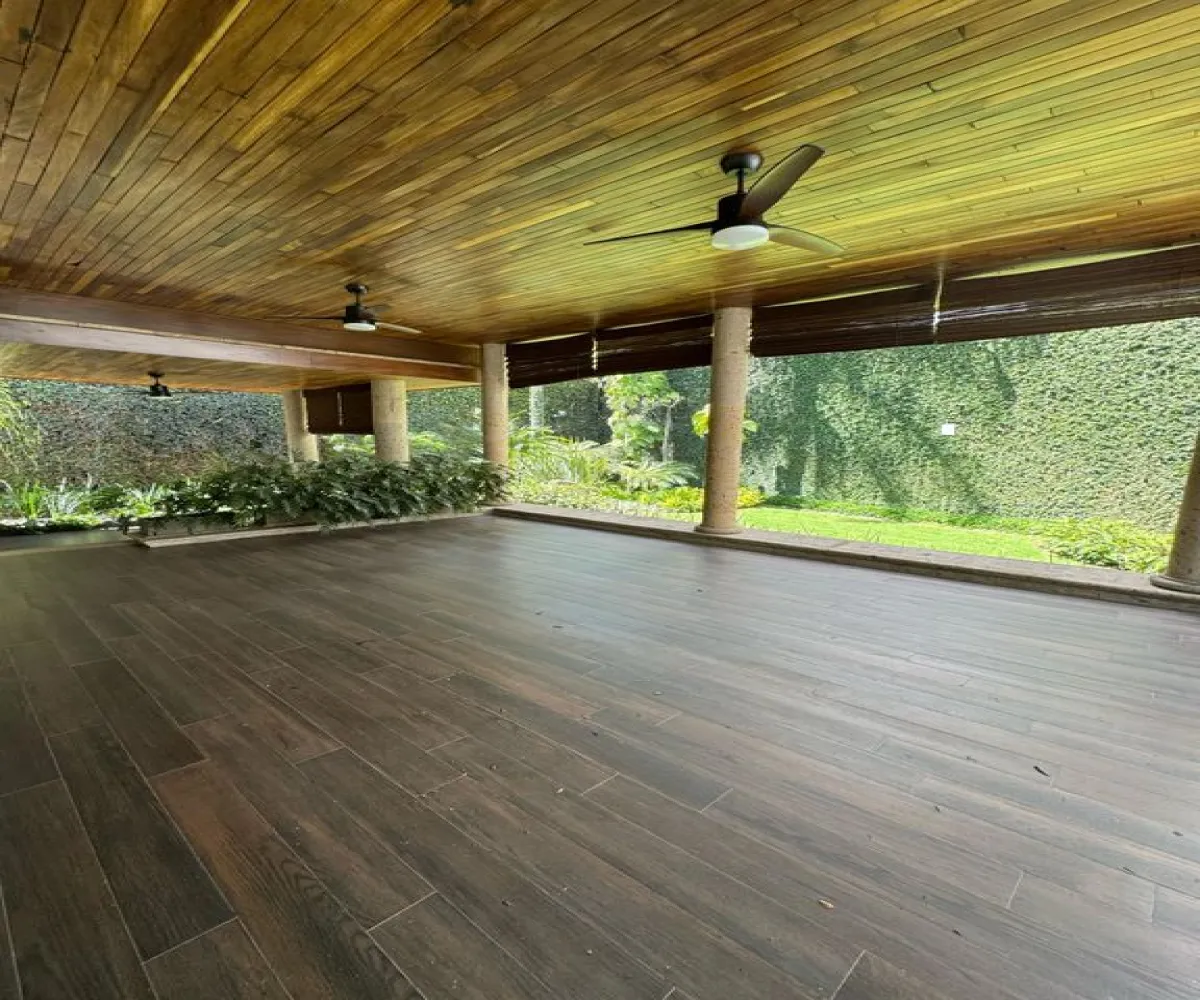 Casa En Venta,Colomos Providencia,Calle Hipódromo 2045, Guadalajara, Jalisco 44660, 4 Habitaciones,5 Baños,Calle Hipódromo,2,pzVzKpO