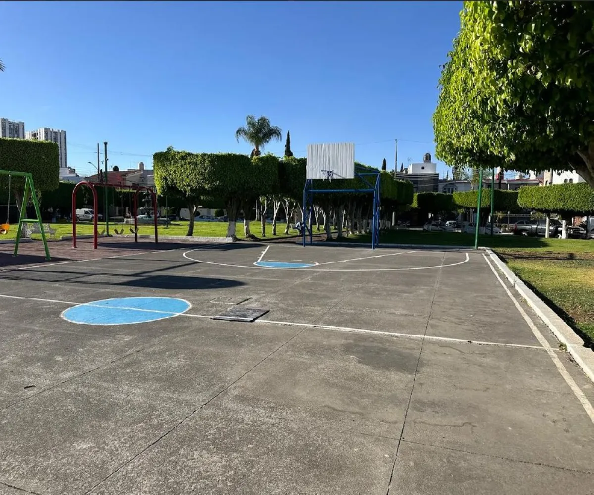 Casa En Venta,Chapalita las Fuentes,Fuente 2 Copas 5150 1126, Zapopan, Jalisco 45030, 4 Habitaciones,3 Baños,Fuente 2 Copas,1,ps5UkFy