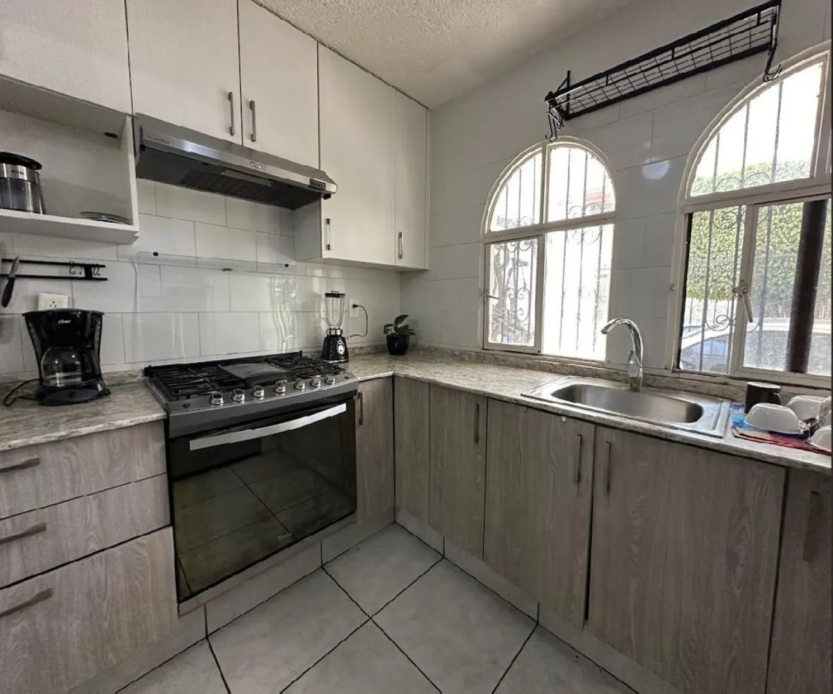 Casa En Venta,Chapalita las Fuentes,Fuente 2 Copas 5150 1126, Zapopan, Jalisco 45030, 4 Habitaciones,3 Baños,Fuente 2 Copas,1,ps5UkFy