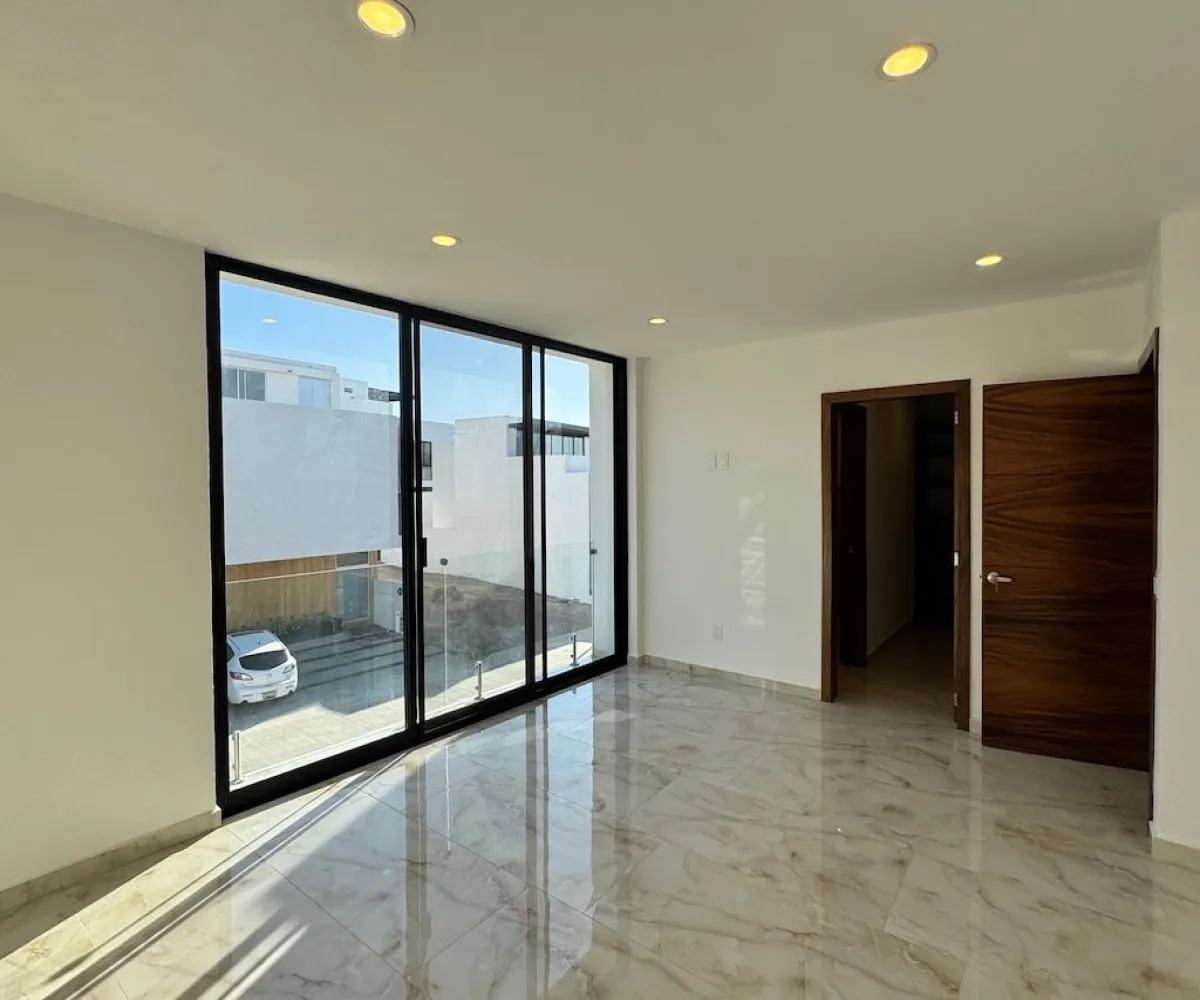 Casa En Venta,La Periquera,Boulevard Valle Imperial 145 63, Zapopan, Jalisco 45134, 4 Habitaciones,5 Baños,Boulevard Valle Imperial,1,pwj1G08