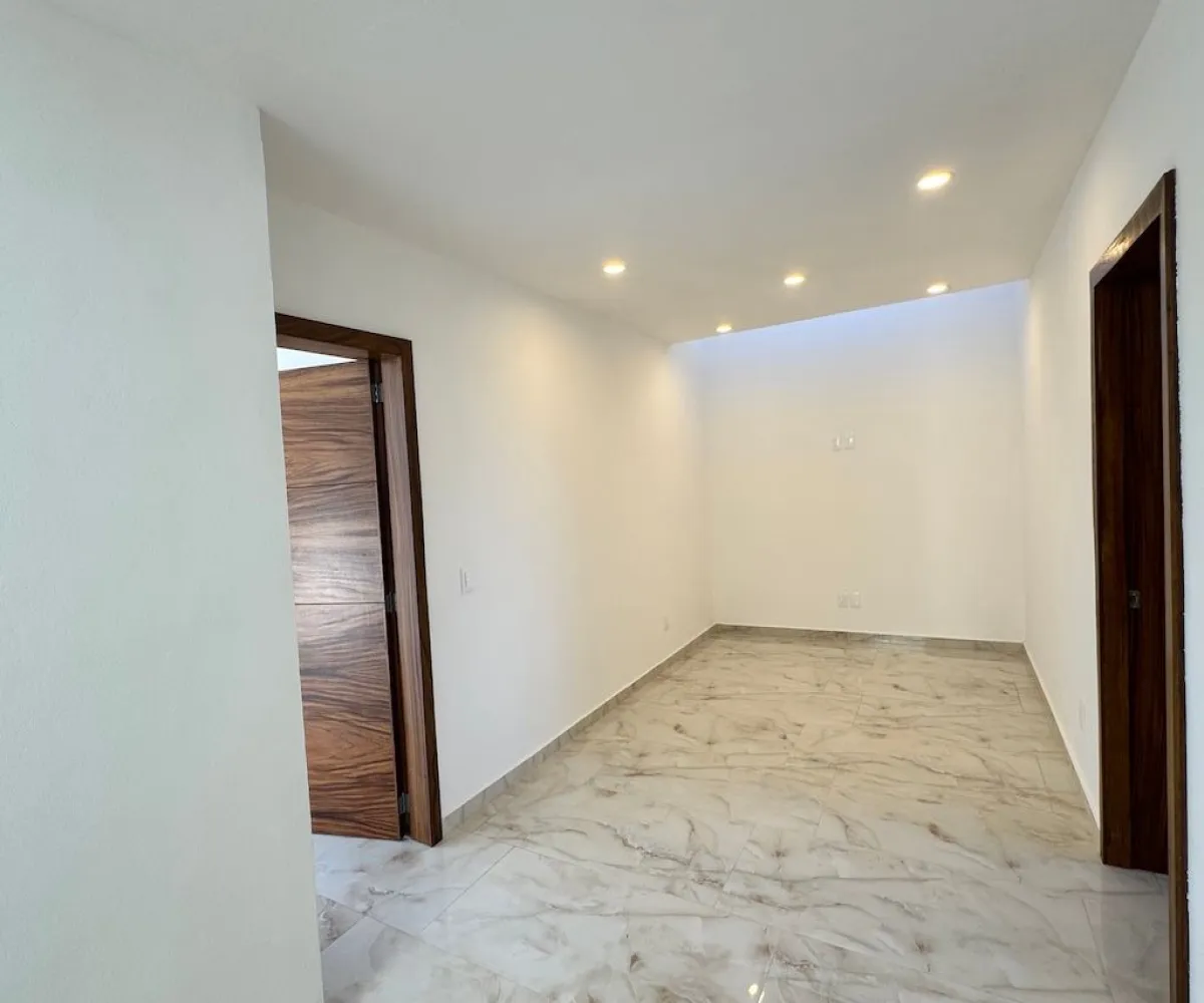 Casa En Venta,La Periquera,Boulevard Valle Imperial 145 63, Zapopan, Jalisco 45134, 4 Habitaciones,5 Baños,Boulevard Valle Imperial,1,pwj1G08