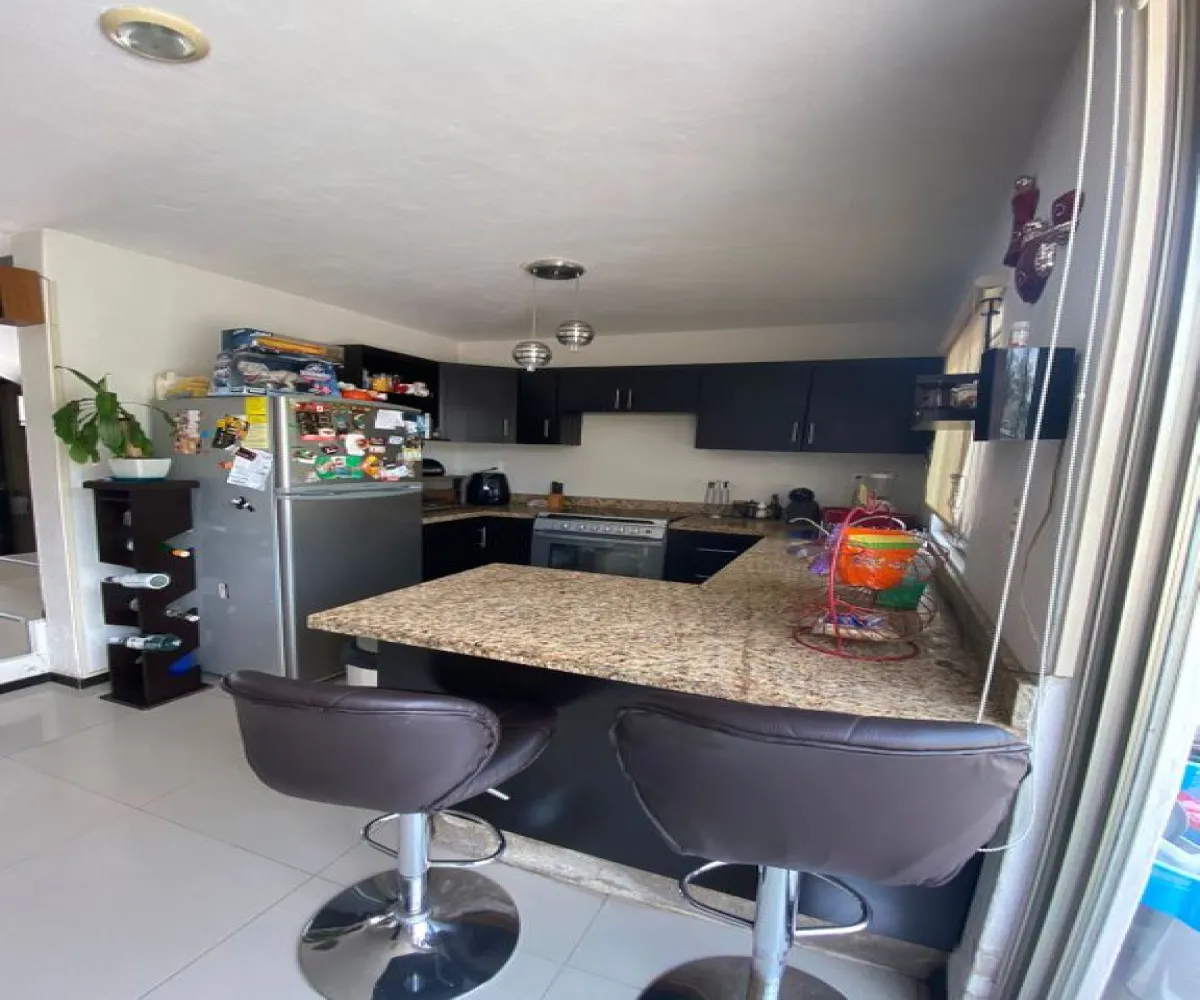 Casa En Venta,Real de Valdepeñas,Avenida Bosque Valdepeñas 450 57, Zapopan, Jalisco 45130, 3 Habitaciones,2 Baños,Avenida Bosque Valdepeñas,1,pjdNQPv