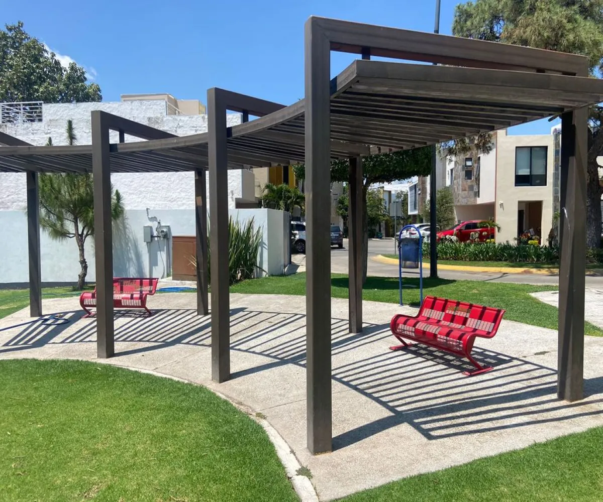 Casa En Venta,Real de Valdepeñas,Avenida Bosque Valdepeñas 450 57, Zapopan, Jalisco 45130, 3 Habitaciones,2 Baños,Avenida Bosque Valdepeñas,1,pjdNQPv