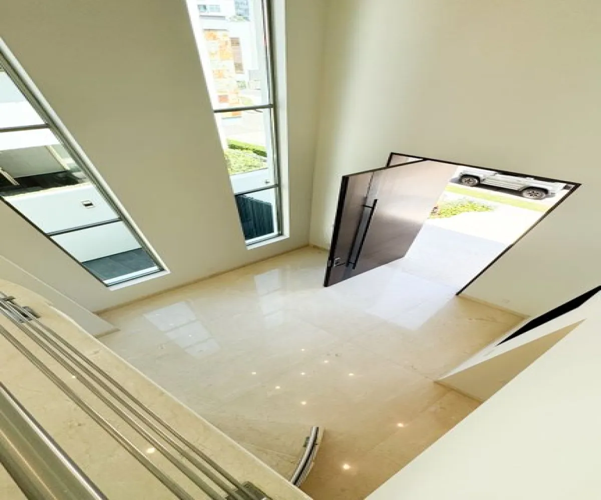 Casa En Venta,Puerta Plata,Avenida Universidad 600, Zapopan, Jalisco 45110, 4 Habitaciones,5 Baños,Avenida Universidad,1,psrT0d3