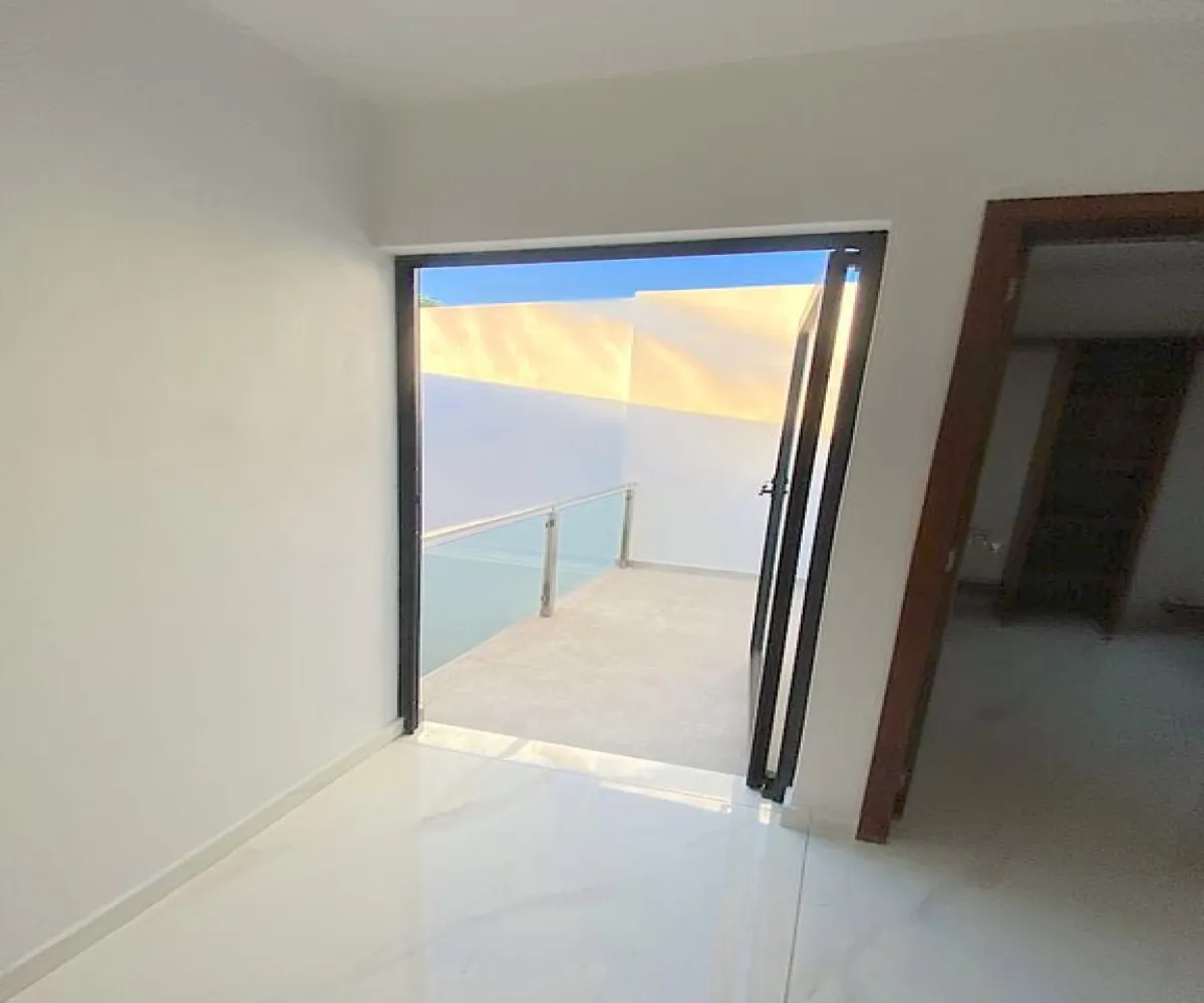 Casa En Venta,Colli Urbano,Calle Volcan Paricutin 6180, Zapopan, Jalisco 45070, 3 Habitaciones,2 Baños,Calle Volcan Paricutin,2,pM2MNPQ