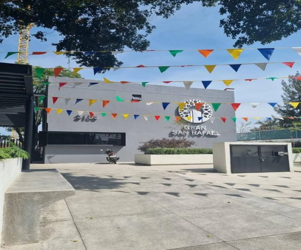 Departamento En Venta,Jardines de Los Poetas,Avenida Historiadores 3155, Guadalajara, Jalisco 44820, 3 Habitaciones,2 Baños,Avenida Historiadores,1,pl8CJ65