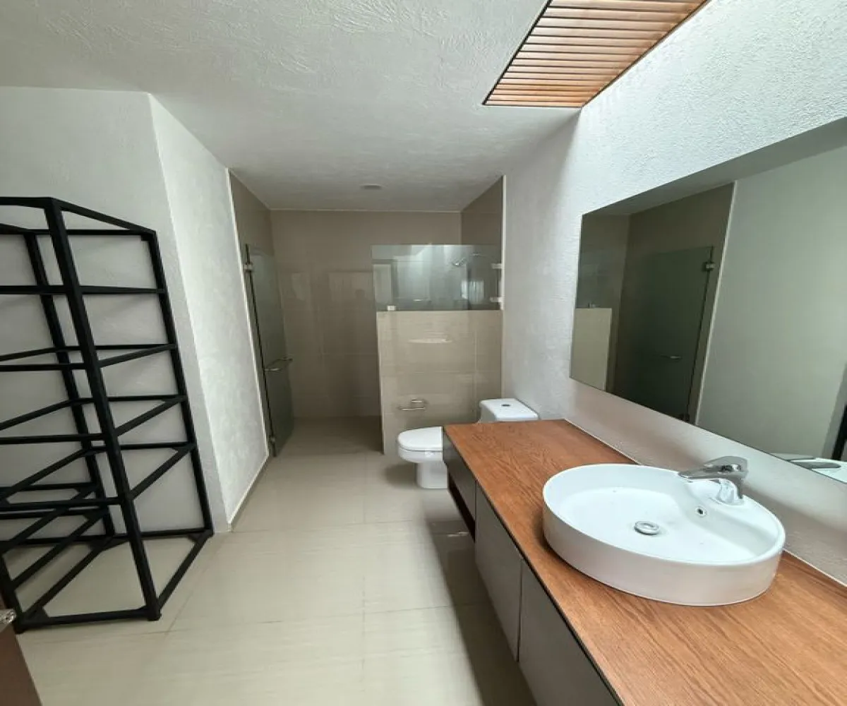 Casa En Venta,jardines del valle ,Jardines de Vannes 72 3b, Zapopan, Jalisco 45134, 3 Habitaciones,3 Baños,Jardines de Vannes,3,pg7AyWS