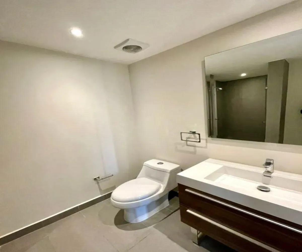 Departamento En Renta,Puerta de Hierro,Avenida Acueducto 6075, Zapopan, Jalisco 45116, 2 Habitaciones,2 Baños,Avenida Acueducto,1,pcHH3Up