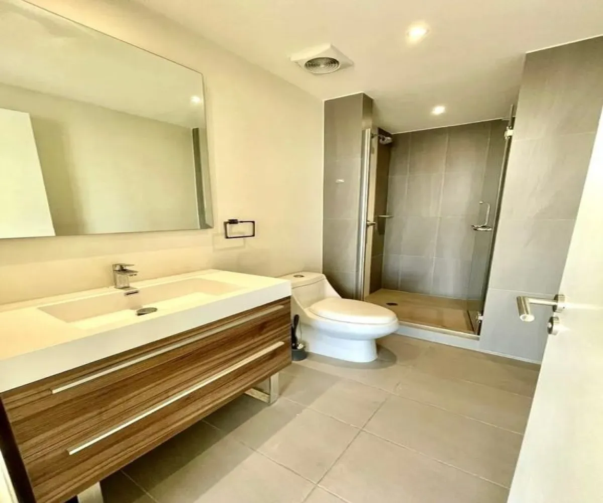 Departamento En Renta,Puerta de Hierro,Avenida Acueducto 6075, Zapopan, Jalisco 45116, 2 Habitaciones,2 Baños,Avenida Acueducto,1,pcHH3Up