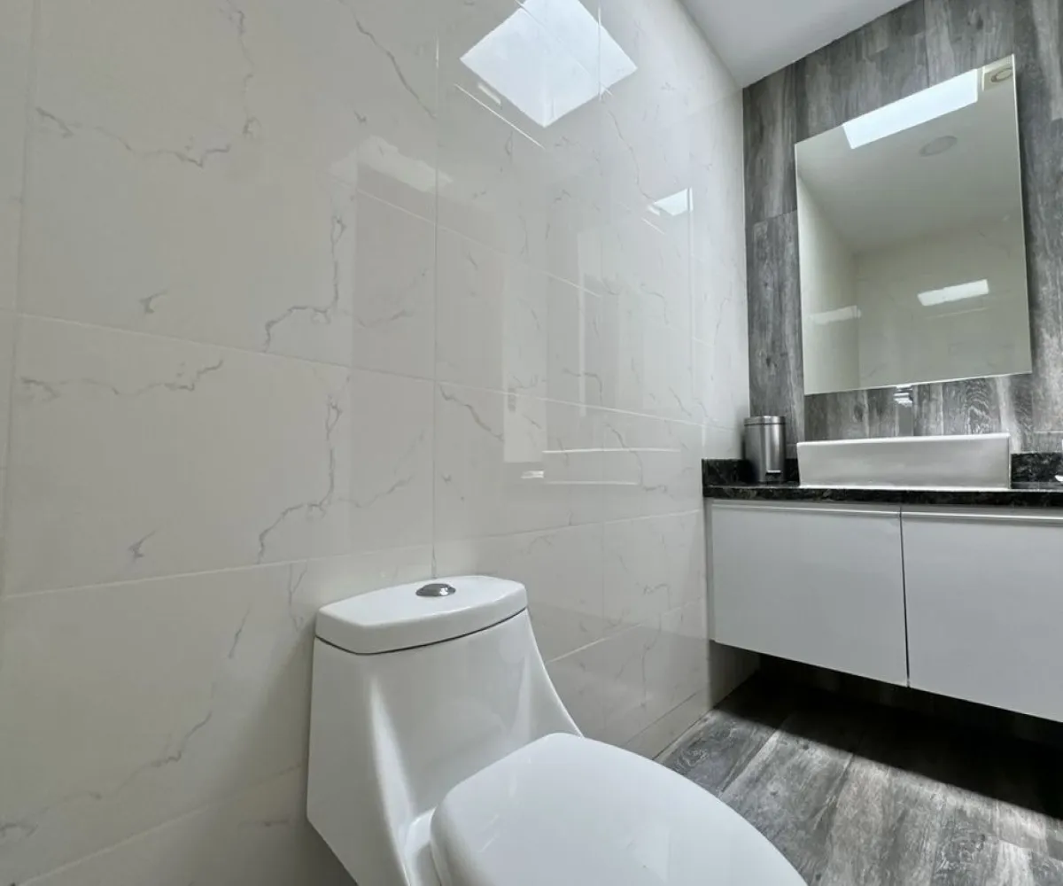 Casa En Venta,residencial victoria,Turquesa 3246, Guadalajara, Jalisco 44560,5 Baños,Turquesa,1,pLvsY1x