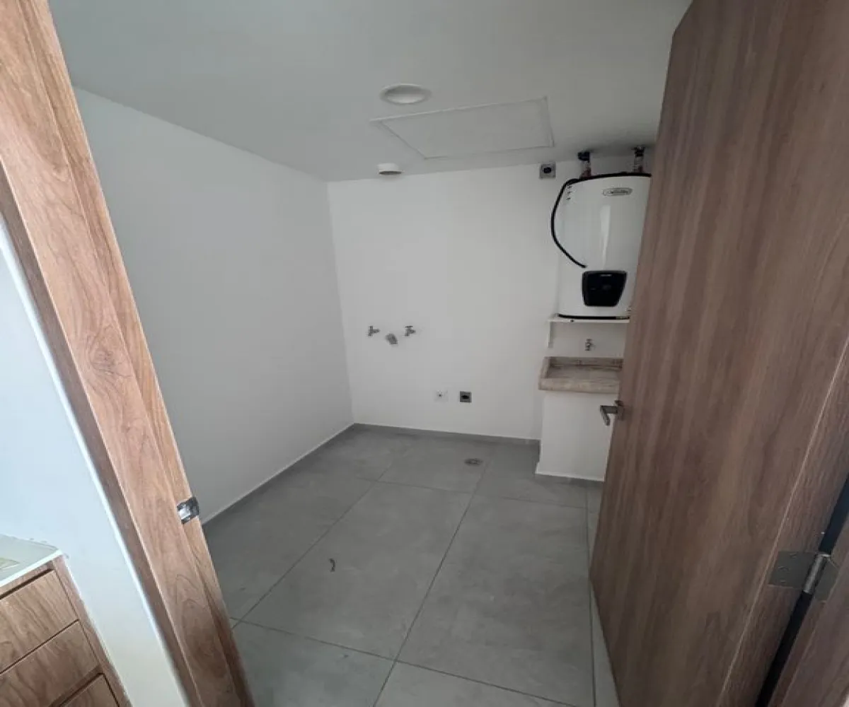 Departamento En Venta,Lafayette,Avenida Miguel Hidalgo y Costilla 1618 11, Guadalajara, Jalisco 44600, 1 Cuarto,2 Baños,Avenida Miguel Hidalgo y Costilla,1,pefNvOp