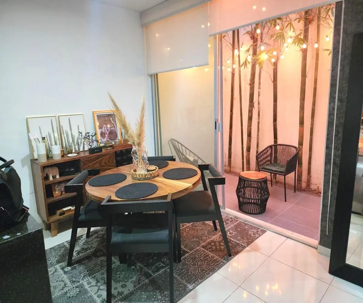 Casa En Venta,Santa Ana Tepetitlan,Calle Aquiles Serdán 2435, Zapopan, Jalisco 45230, 3 Habitaciones,2 Baños,Calle Aquiles Serdán,2,pBKoS8E