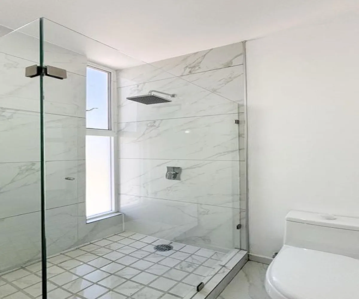 Casa En Venta,Avenida Madeiras 294, Zapopan, Jalisco 45134, 3 Habitaciones,4 Baños,Avenida Madeiras,3,pvwGuLM