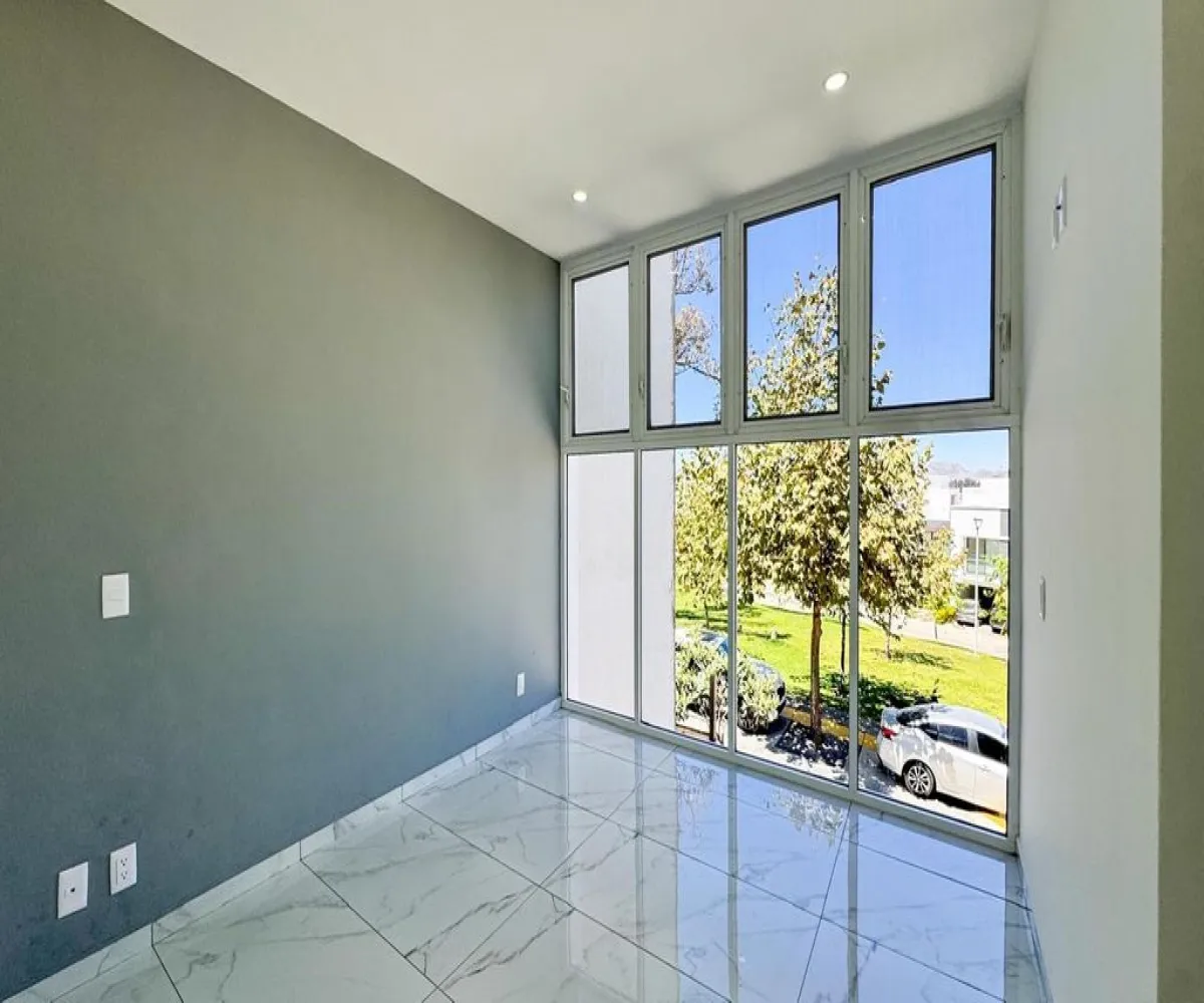 Casa En Venta,Avenida Madeiras 294, Zapopan, Jalisco 45134, 3 Habitaciones,4 Baños,Avenida Madeiras,3,pvwGuLM