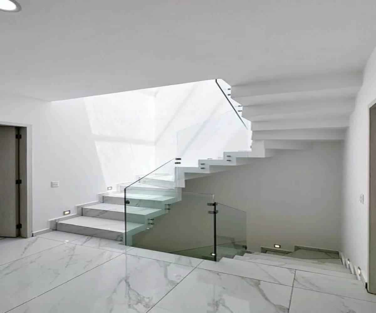 Casa En Venta,Avenida Madeiras 294, Zapopan, Jalisco 45134, 3 Habitaciones,4 Baños,Avenida Madeiras,3,pvwGuLM