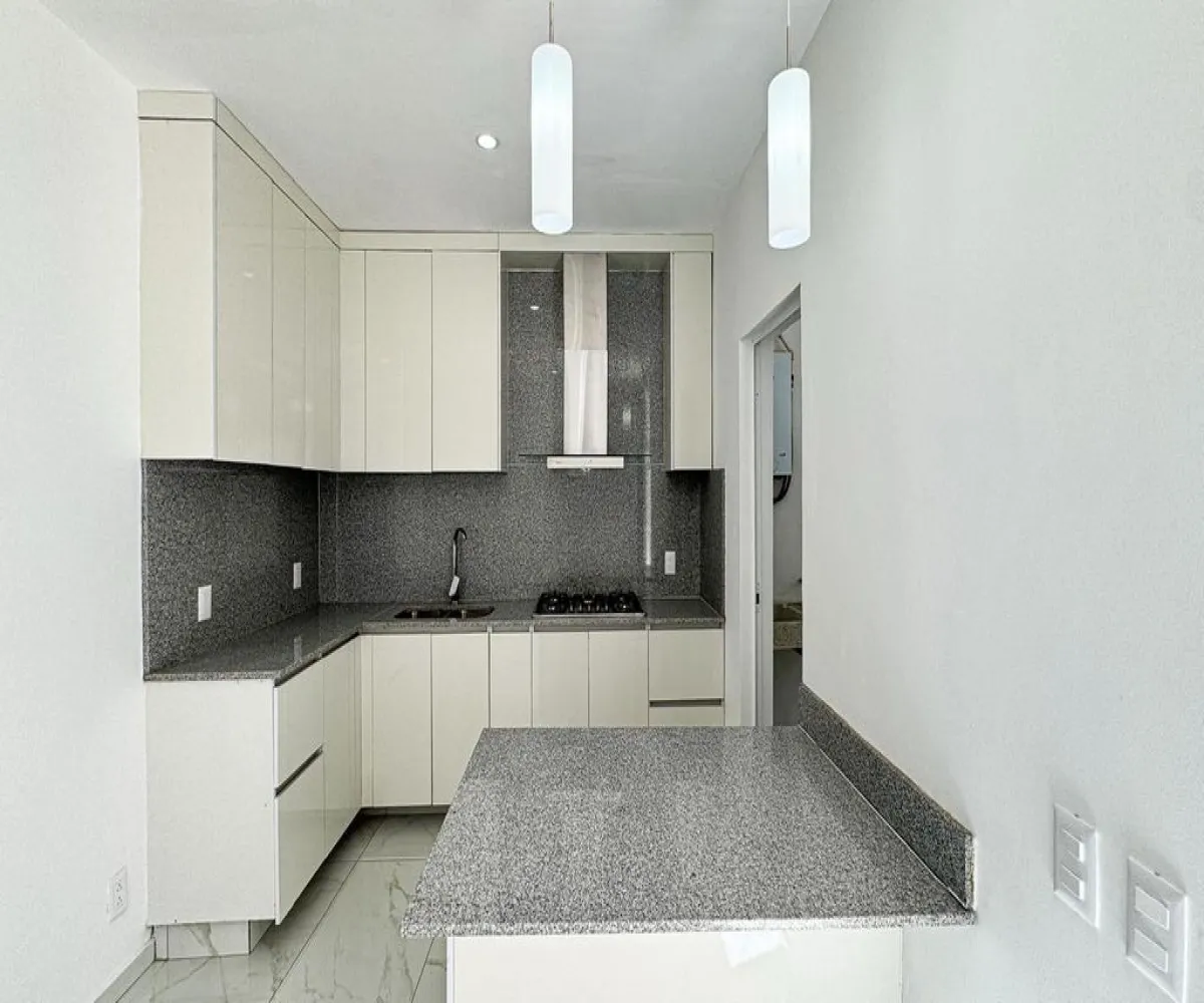 Casa En Venta,Avenida Madeiras 294, Zapopan, Jalisco 45134, 3 Habitaciones,4 Baños,Avenida Madeiras,3,pvwGuLM