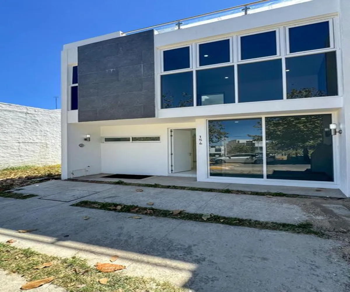 Casa En Venta,Avenida Madeiras 294, Zapopan, Jalisco 45134, 3 Habitaciones,4 Baños,Avenida Madeiras,3,pvwGuLM