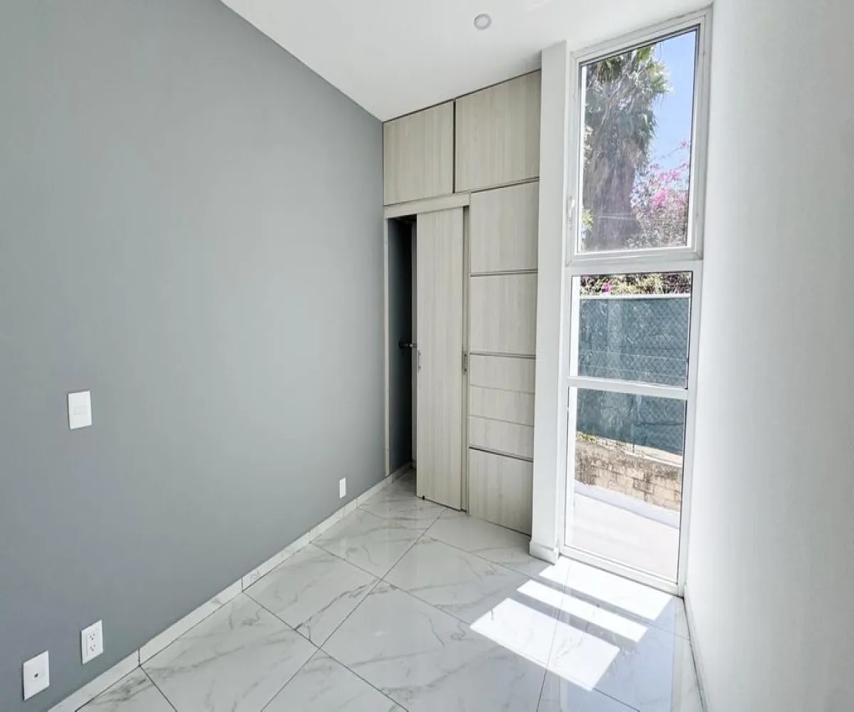 Casa En Venta,Avenida Madeiras 294, Zapopan, Jalisco 45134, 3 Habitaciones,4 Baños,Avenida Madeiras,3,pvwGuLM