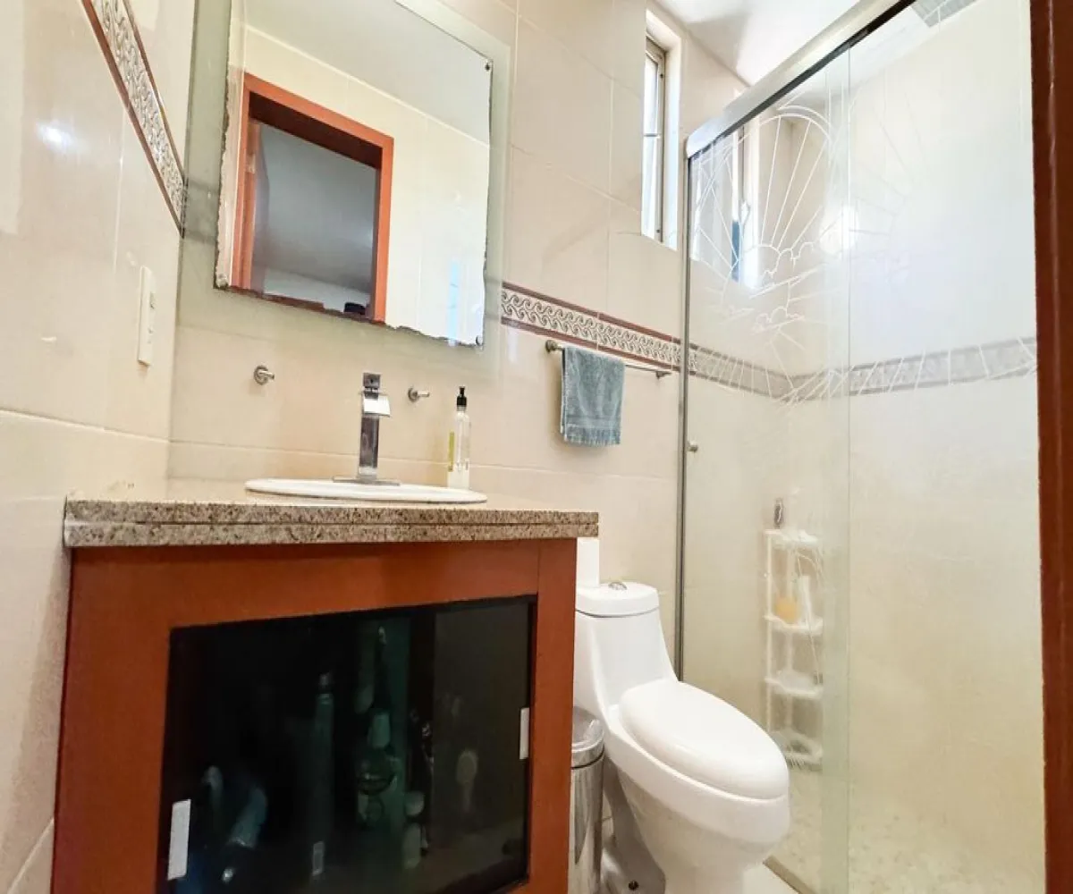 Casa En Venta,Fraccionamiento La Rioja,Avenida Adolfo López Mateos Sur 5555, Tlajomulco de Zúñiga, Jalisco 45645, 3 Habitaciones,5 Baños,Avenida Adolfo López Mateos Sur,1,pi7aPt3