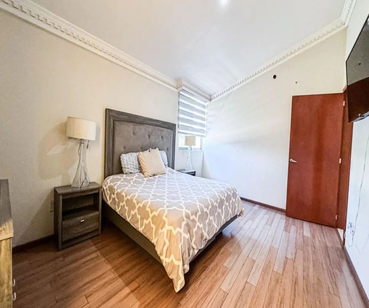 Casa En Venta,Fraccionamiento La Rioja,Avenida Adolfo López Mateos Sur 5555, Tlajomulco de Zúñiga, Jalisco 45645, 3 Habitaciones,5 Baños,Avenida Adolfo López Mateos Sur,1,pi7aPt3
