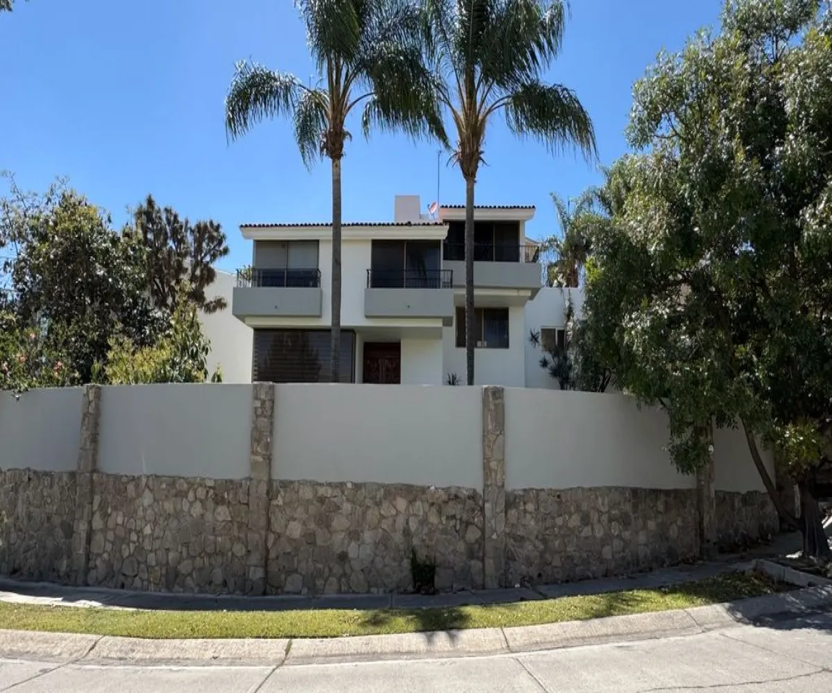 Casa En Venta,El Palomar,Rinconada del Arco 156, Tlajomulco de Zúñiga, Jalisco 45643, 3 Habitaciones,2 Baños,Rinconada del Arco,3,pZsz3Bn
