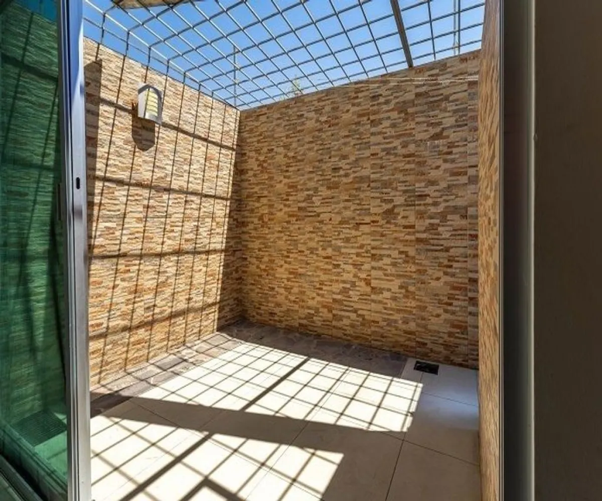 Casa En Venta,Santa Ana Tepetitlán,paseo amalfi 3600 92, Zapopan, Jalisco 45230, 3 Habitaciones,2 Baños,paseo amalfi,1,pnAjAxF