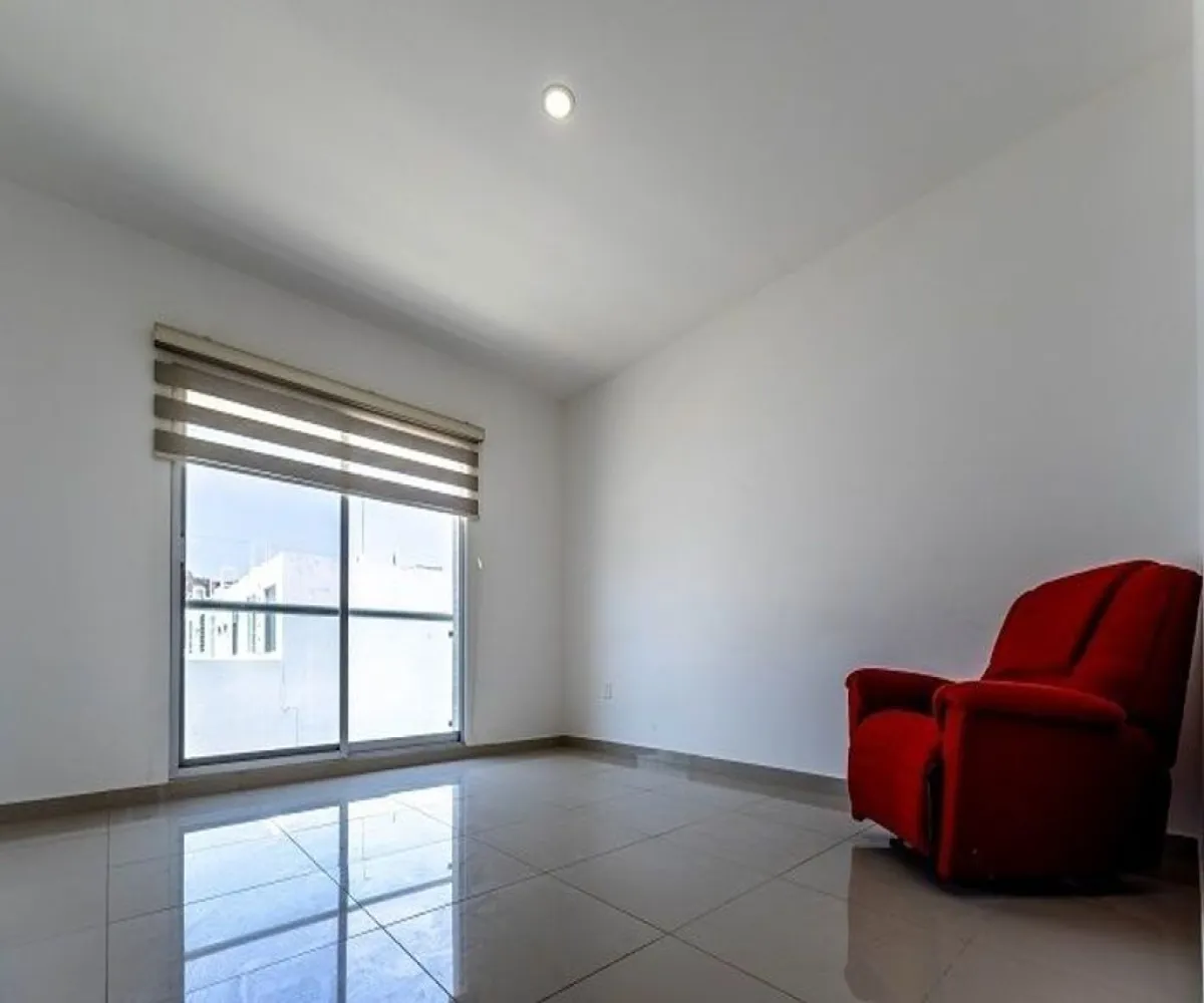 Casa En Venta,Santa Ana Tepetitlán,paseo amalfi 3600 92, Zapopan, Jalisco 45230, 3 Habitaciones,2 Baños,paseo amalfi,1,pnAjAxF