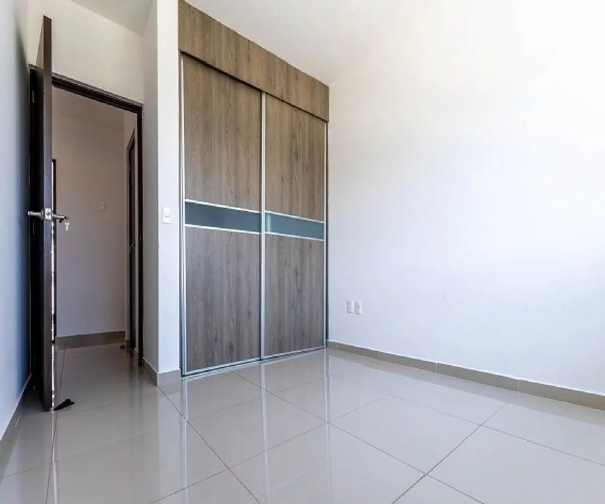 Casa En Venta,Santa Ana Tepetitlán,paseo amalfi 3600 92, Zapopan, Jalisco 45230, 3 Habitaciones,2 Baños,paseo amalfi,1,pnAjAxF