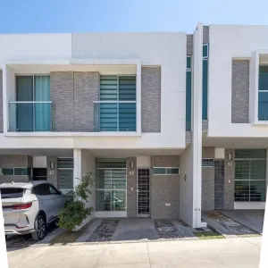 Casa En Venta,Santa Ana Tepetitlán,paseo amalfi 3600 92, Zapopan, Jalisco 45230, 3 Habitaciones,2 Baños,paseo amalfi,1,pnAjAxF