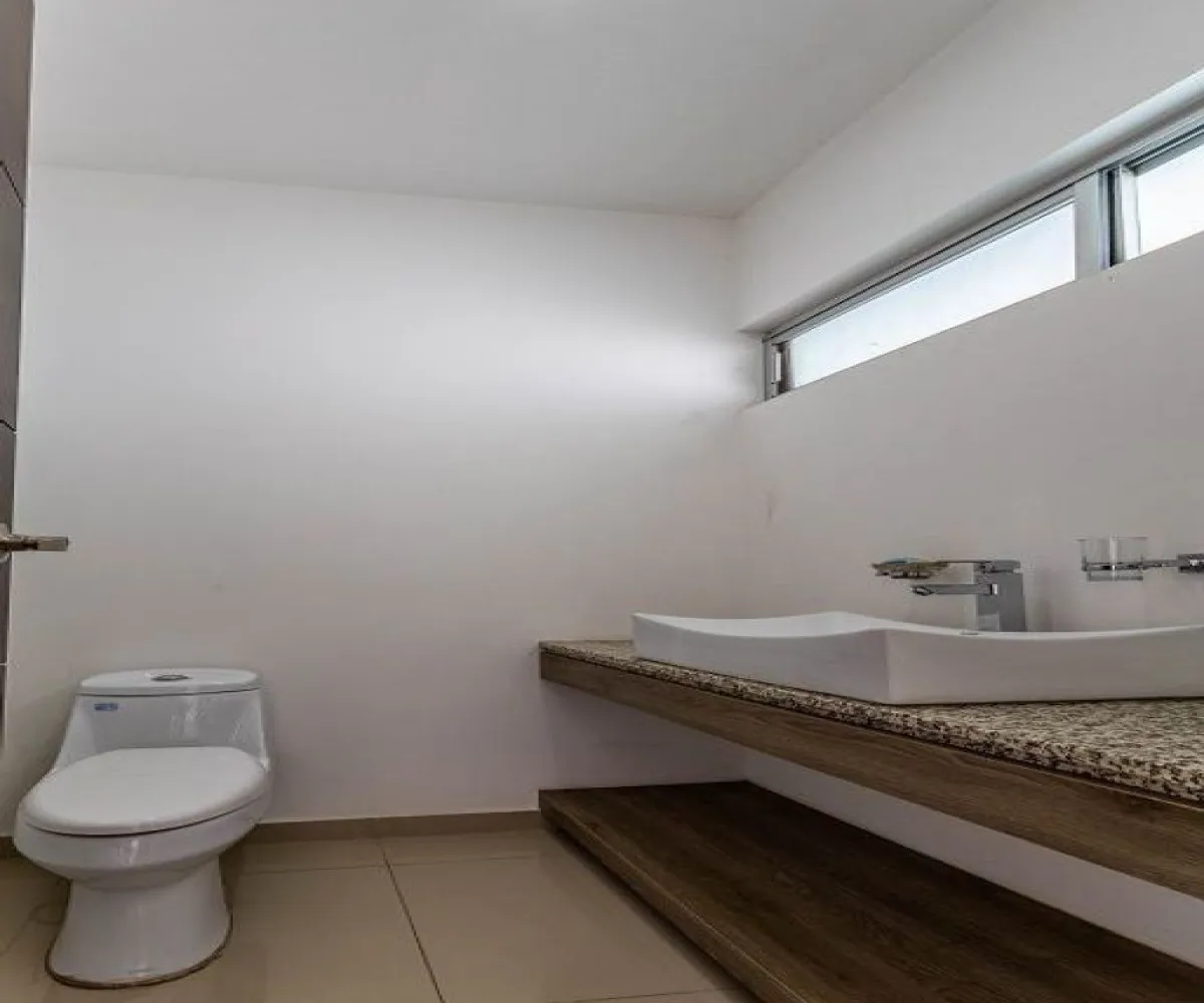 Casa En Venta,Santa Ana Tepetitlán,paseo amalfi 3600 92, Zapopan, Jalisco 45230, 3 Habitaciones,2 Baños,paseo amalfi,1,pnAjAxF