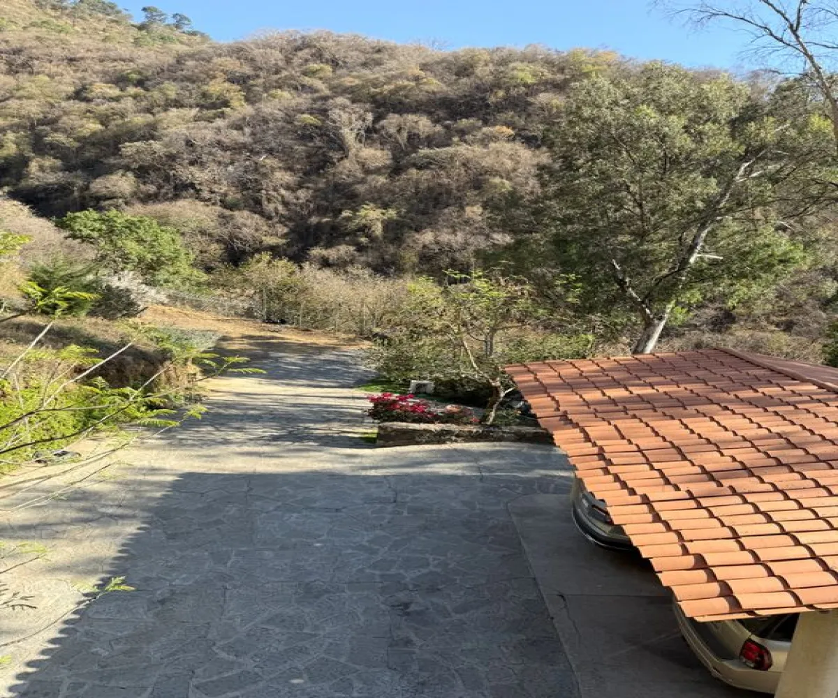 Casa En Venta,Arboledas,Cedros 12, Zapotlán el Grande, Jalisco 49066, 3 Habitaciones,4 Baños,Cedros,1,pGLCpIt